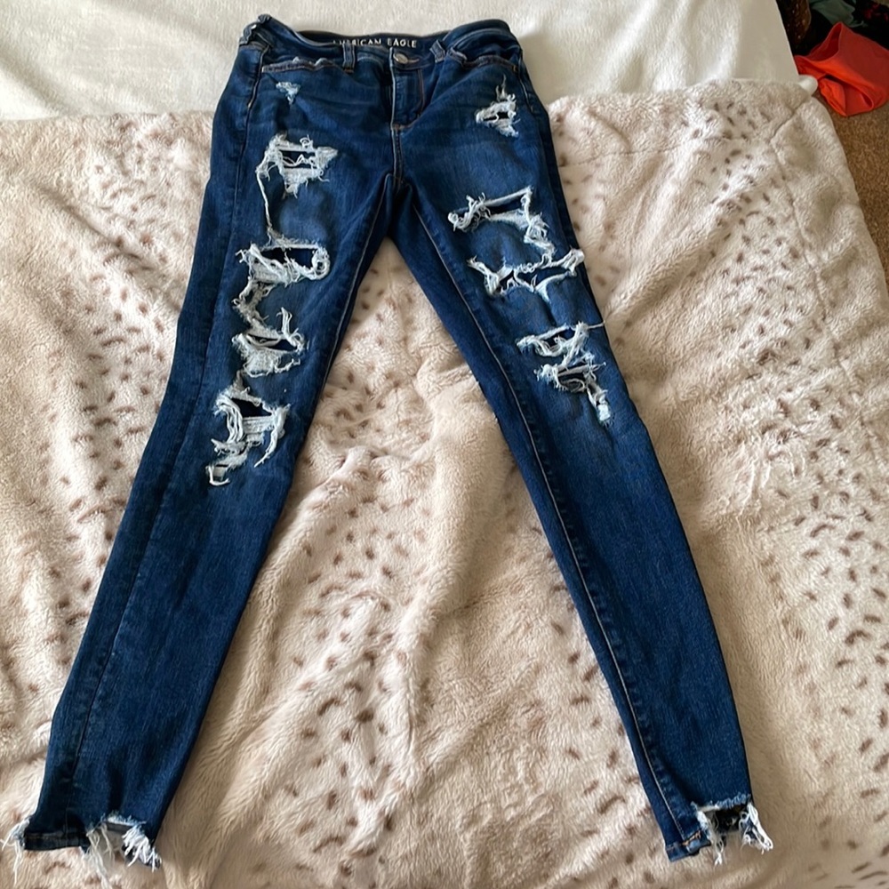 american eagle distressed (with patches) jeans darks wash